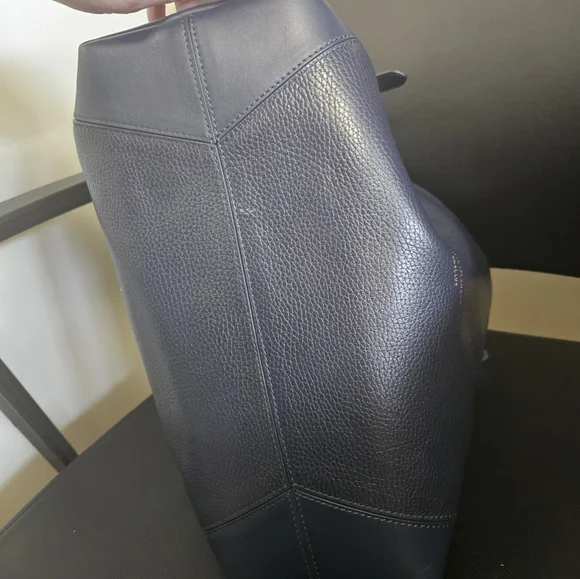 Aspinal of London Leather Shoulder Bag Navy LIKE NEW W/ DUSTBAG - Picture 10 of 14